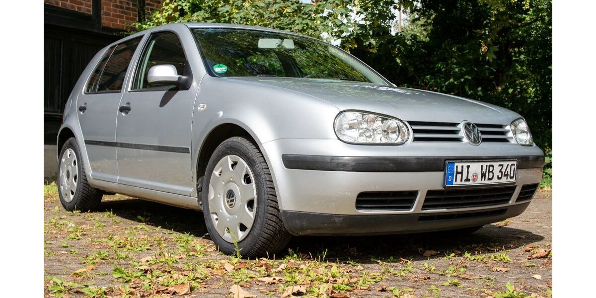 VW Golf 75.390 km 5.700 &euro; Bad Salzdetfurth 31162