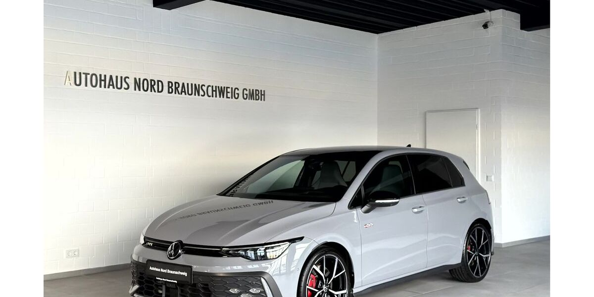 VW Golf 14.196 km 39.990 &euro; Braunschweig 38112