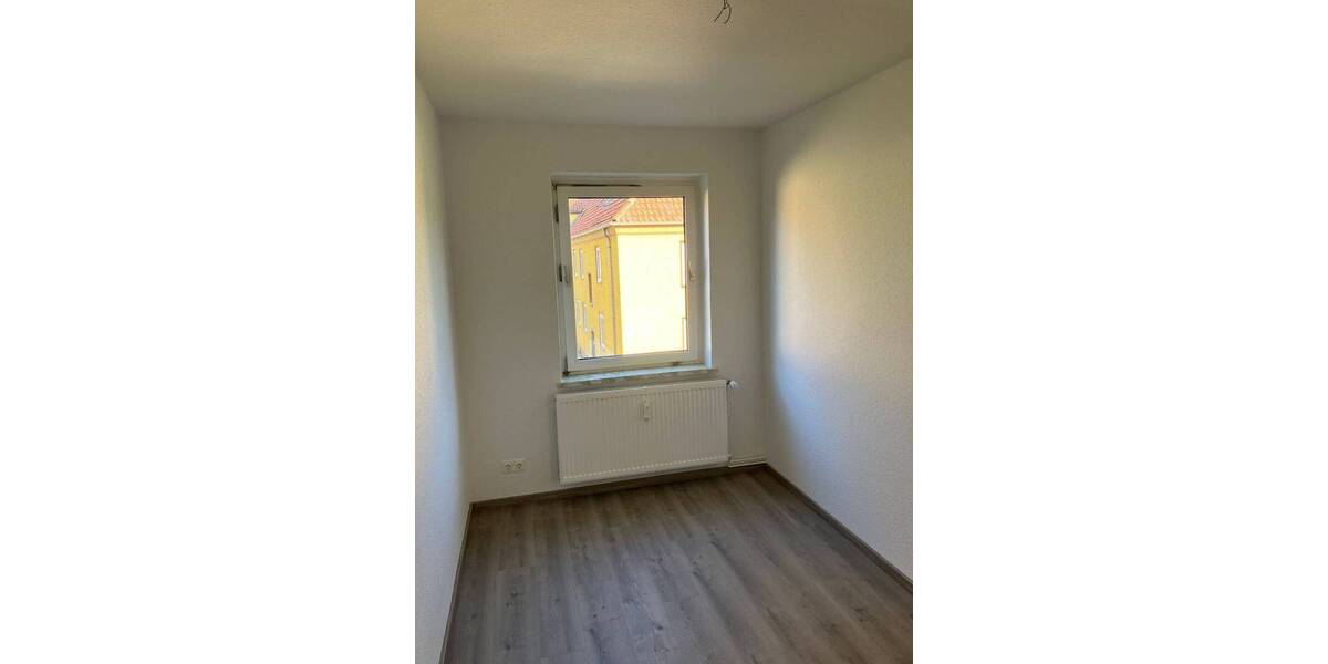 Etagenwohnung Salzgitter Lebenstedt - 3 Zimmer, 58 m&sup2;, 348&euro; | Angebot:26202185