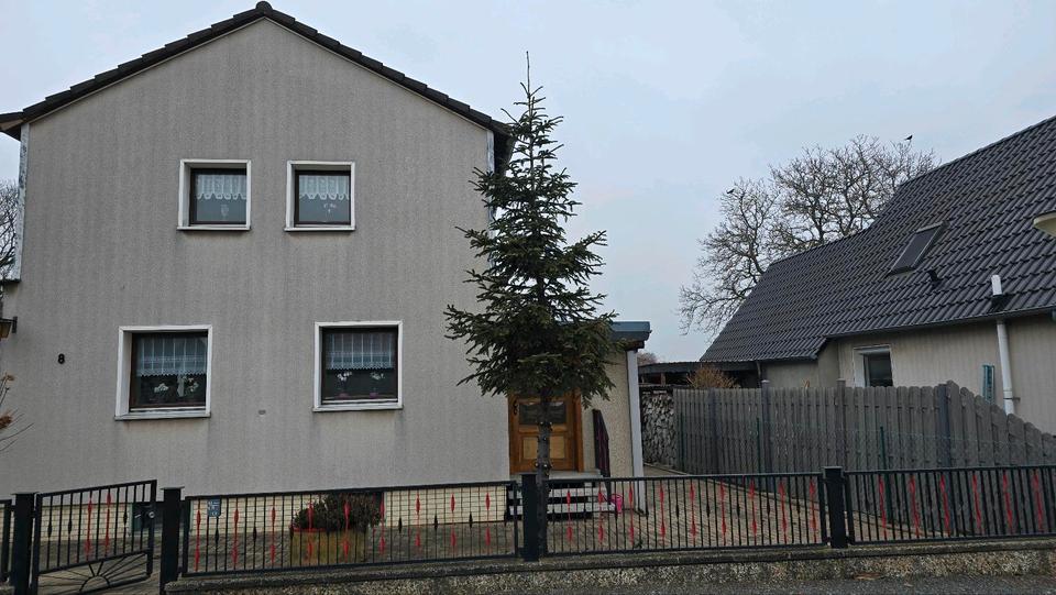 Mehrfamilienhaus, Wohnhaus Salzgitter Ortschaft Ost - 6 Zimmer, 190 m&sup2;, 220.000&euro; | Angebot:25640652