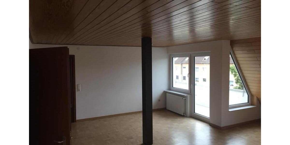 Dachgeschoßwohnung Salzgitter Ortschaft Südost - 3 Zimmer, 63 m&sup2;, 105.000&euro; | Angebot:25049456