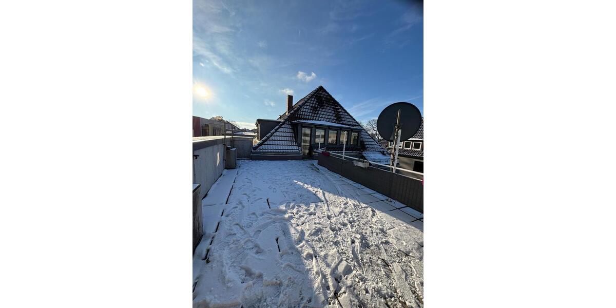 Dachgeschoßwohnung Hildesheim Itzum-Marienburg - 4 Zimmer, 88 m&sup2;, 1.050&euro; | Angebot:24614311