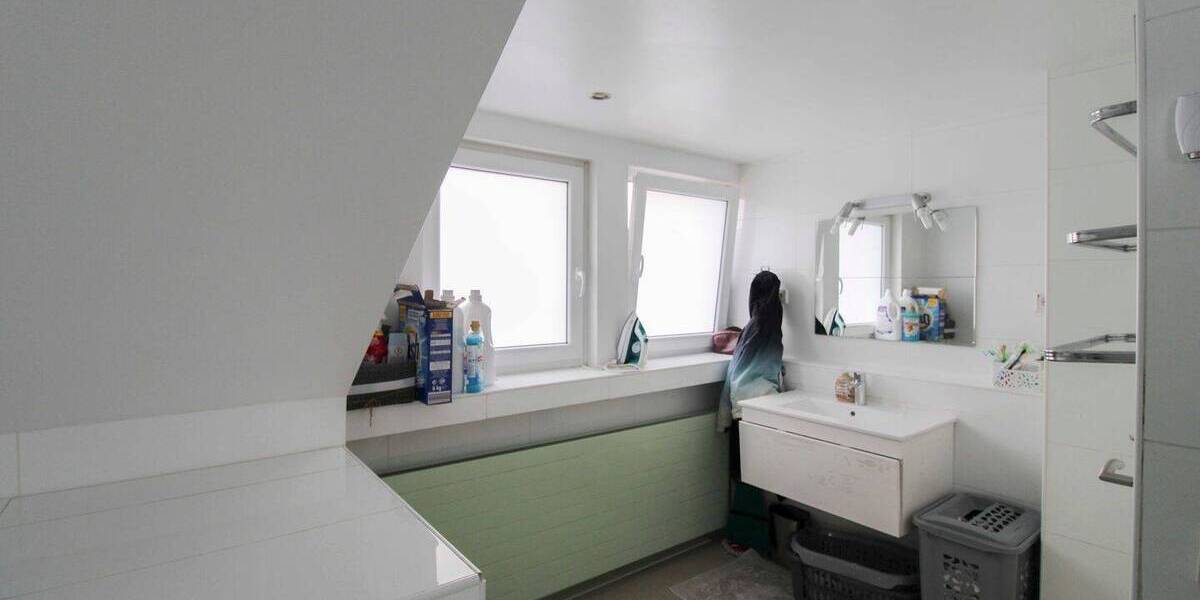 Mehrfamilienhaus, Wohnhaus Braunschweig Lehndorf - 6 Zimmer, 163 m&sup2;, 650.000&euro; | Angebot:26189823