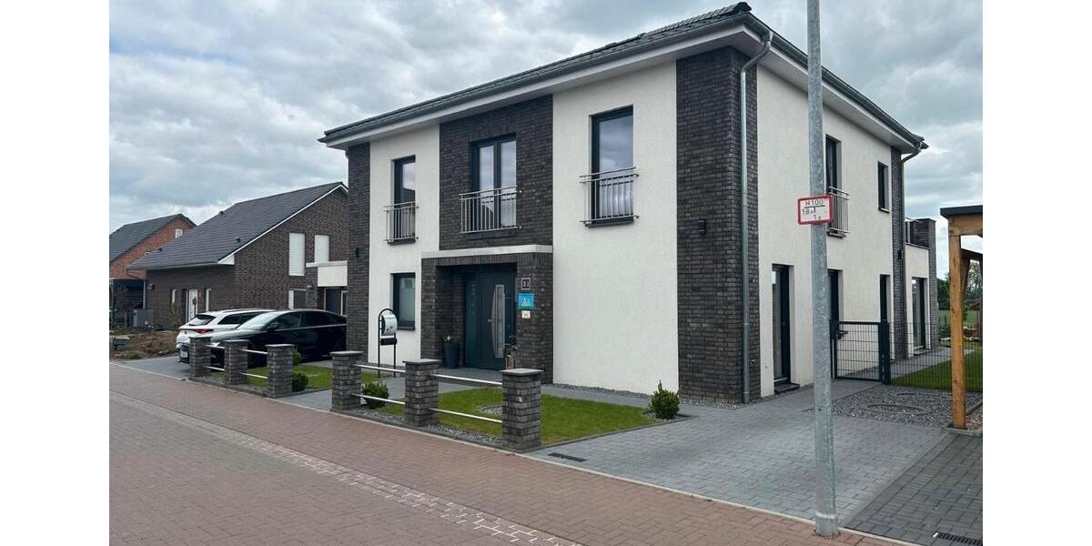 Einfamilienhaus Hohenhameln - 7 Zimmer, 211 m&sup2;, 733.000&euro; | Angebot:26769986