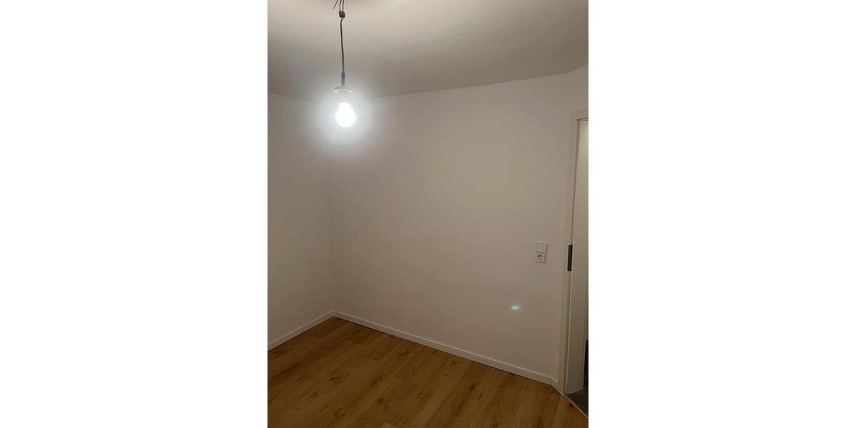 Reihenhaus Braunschweig Wabe-Schunter-Beberbach - 5 Zimmer, 70 m&sup2;, 1.250&euro; | Angebot:25164035