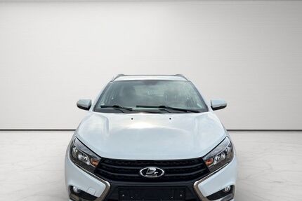 Lada Vesta 97.000 km 6.499 &euro; Goslar/Oker 38644