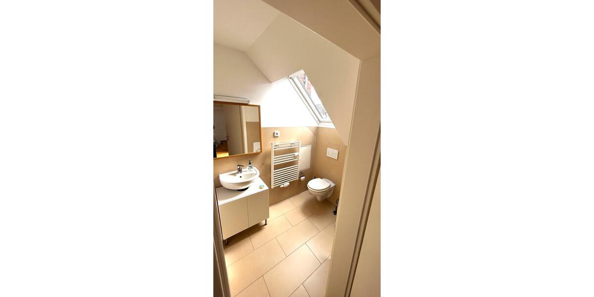 Maisonettenwohnung Hildesheim Oststadt/Stadtfeld - 5 Zimmer, 173 m&sup2;, 1.400&euro; | Angebot:26237639