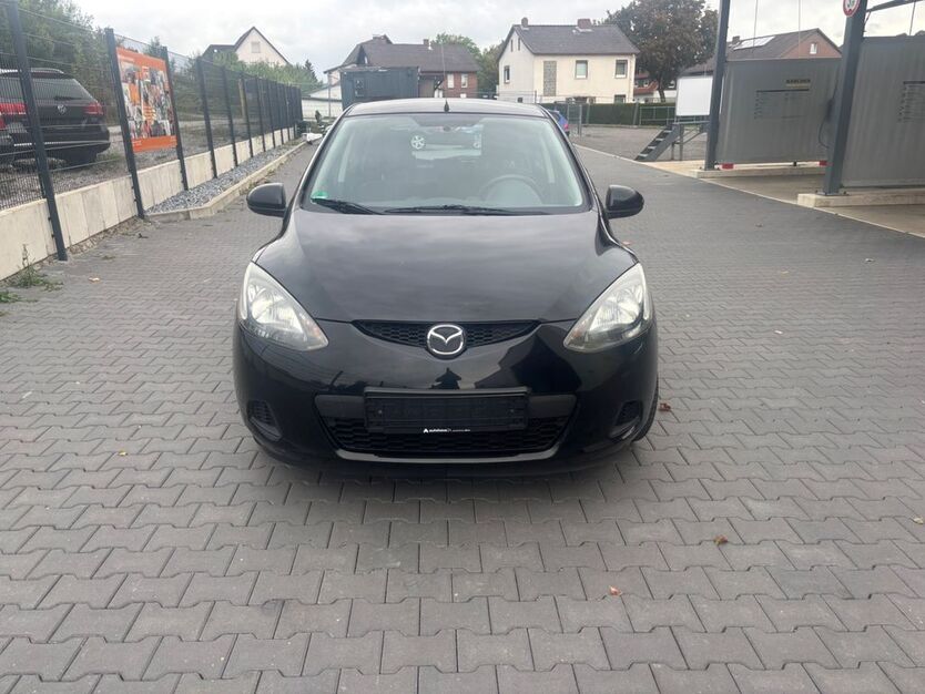 Mazda 2 132.000 km 2.900 € Seesen 38723
