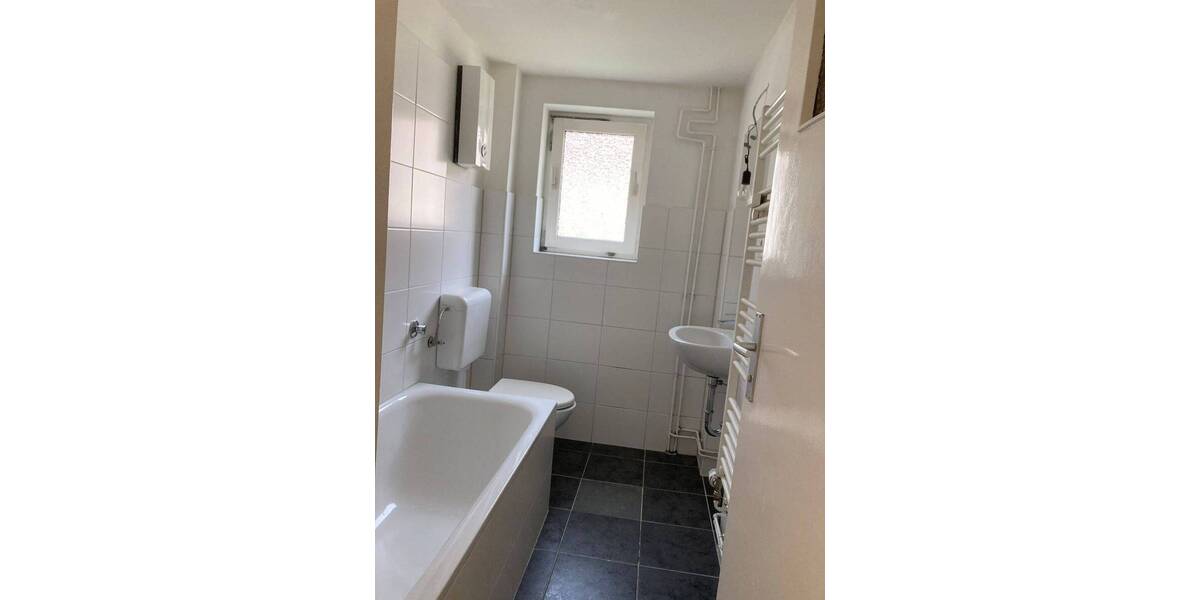 Etagenwohnung Salzgitter Lebenstedt - 3 Zimmer, 58 m&sup2;, 339&euro; | Angebot:26862752