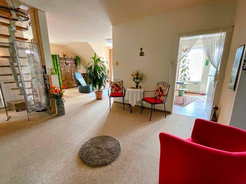 Mehrfamilienhaus, Wohnhaus Braunschweig Östliches Ringgebiet - 7 Zimmer, 257 m&sup2;, 535.000&euro; | Angebot:24873703