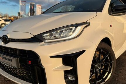 Toyota Yaris 65.950 km 29.990 &euro; Hildesheim 31137