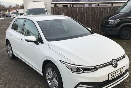 VW Golf 105.878 km 13.999 &euro; Braunschweig 38110