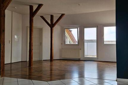 Helle und freundliche Dachgeschosswohnung zimmer