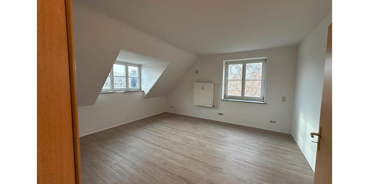 Gewerbeobjekt Hildesheim Oststadt/Stadtfeld - 5 Zimmer, 192 m&sup2;, 790&euro; | Angebot:26086047