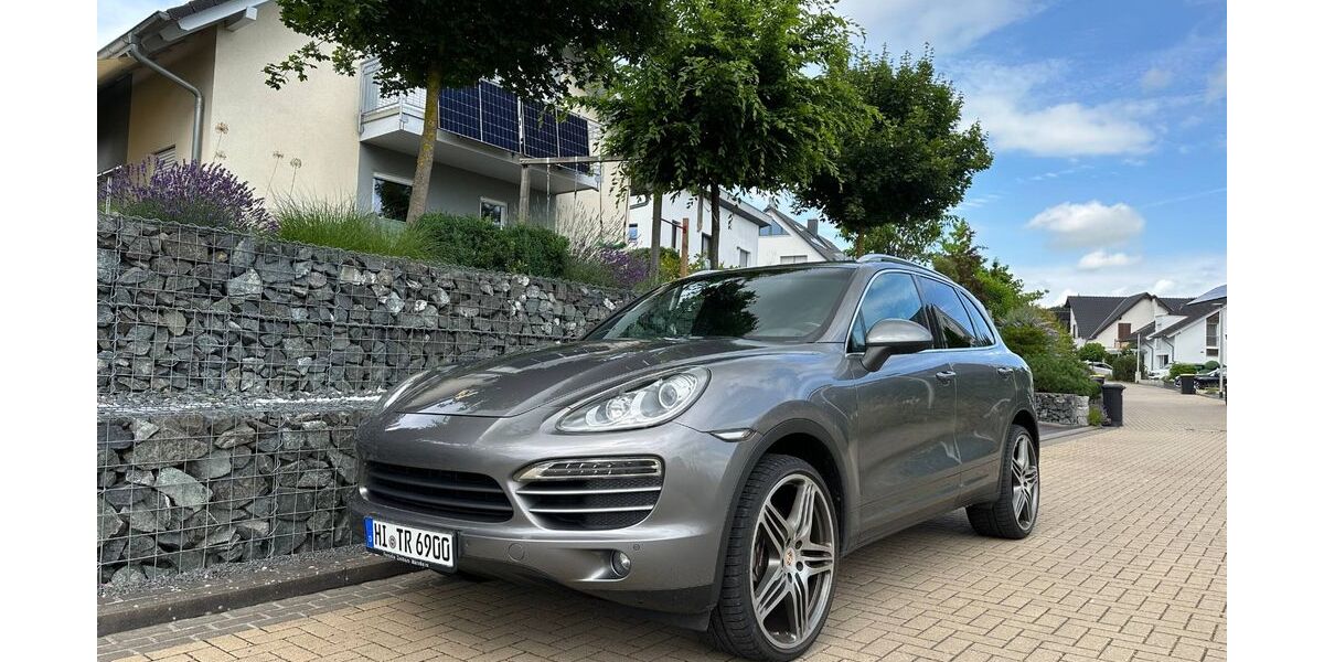 Porsche Cayenne 198.320 km 16.985 &euro; Hildesheim 31135
