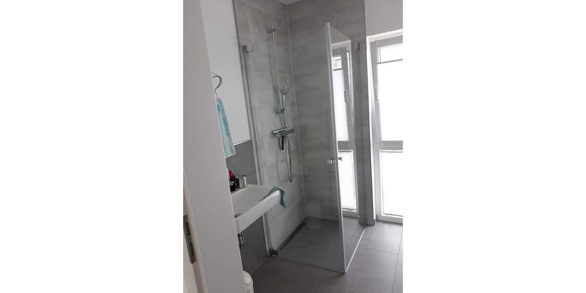 Neubau Erstbezug Barrierefreier Bungalow Haus mit eigenem Garten 3 zimmer