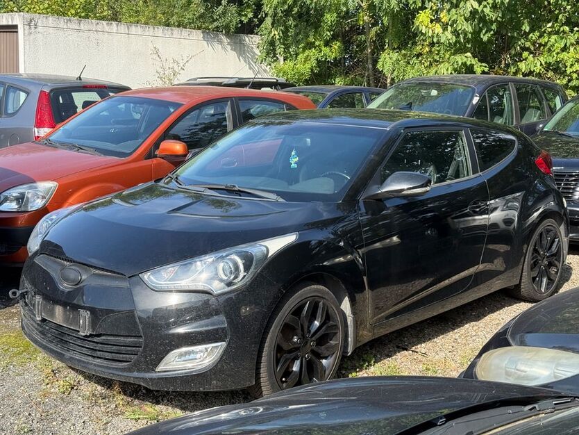 Hyundai Veloster 146.500 km 3.900 € Salzgitter 38229