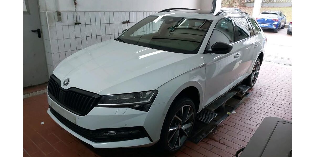 Skoda Superb 107.258 km 29.900 &euro; Braunschweig 38122