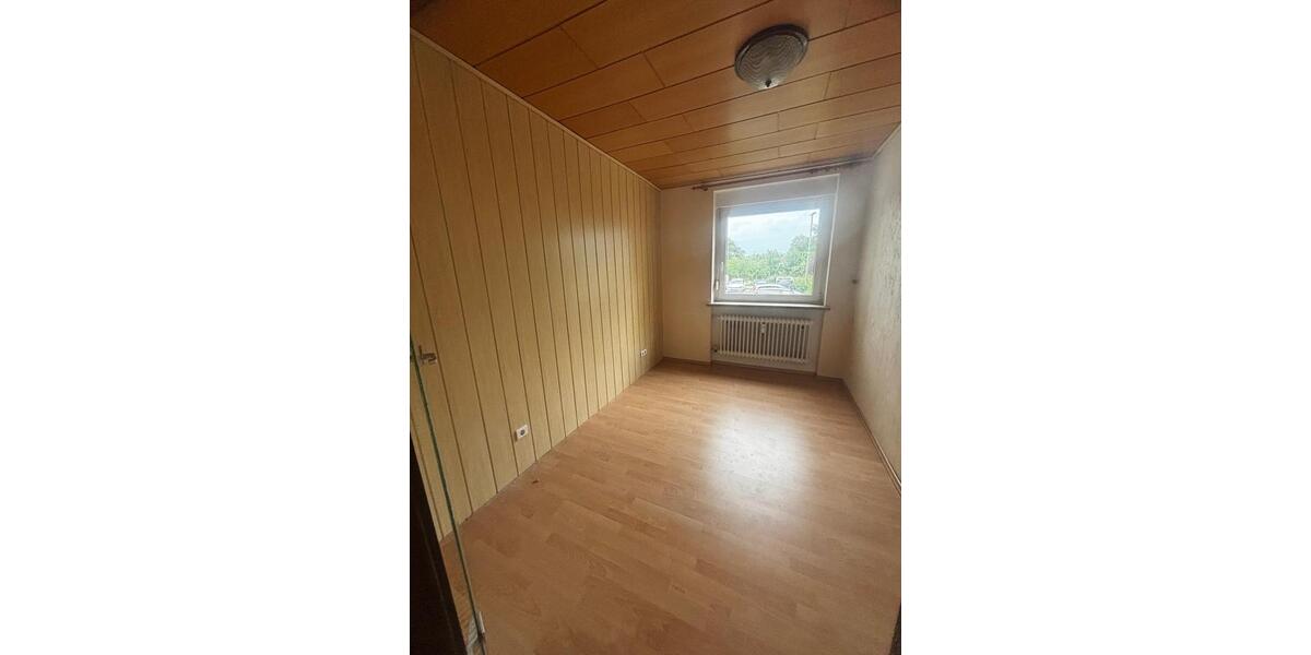 Etagenwohnung Braunschweig Nordstadt - 3 Zimmer, 74 m&sup2;, 165.000&euro; | Angebot:27019813