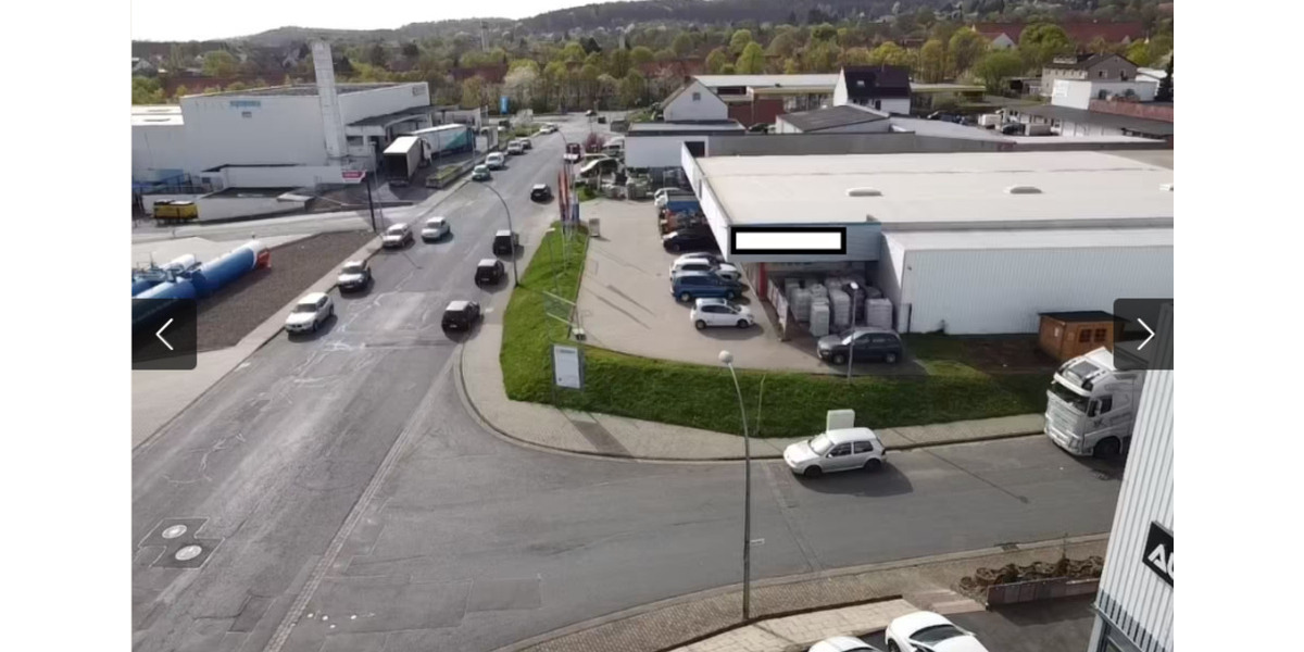 Top AutohausGewerbefläche ca. 1.000 m² + optional 2.185 m² HallenWerkstattfläche in guter Lage von Salzgitter-Bad zimmer