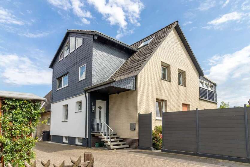 Haus zum Kaufen in Vechelde Wahle 350.000 € 221.84 m²