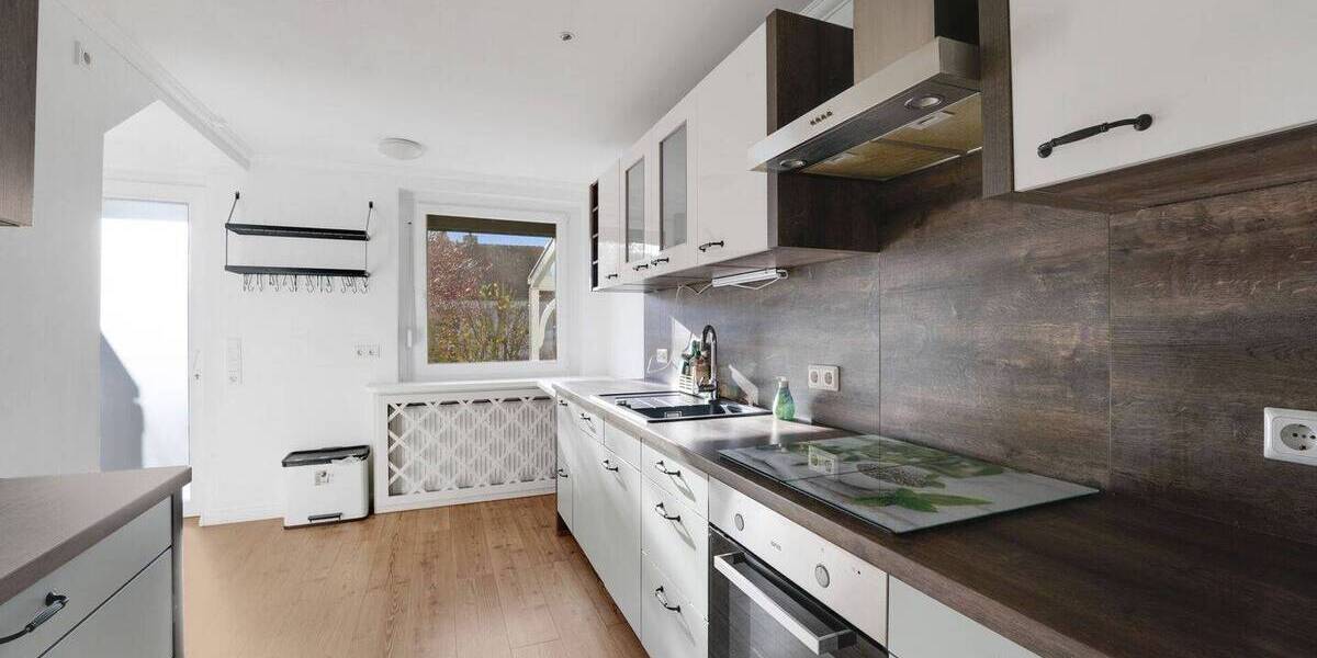 PROVISIONSFREI | Endhaus mit großem Garten in Top Lage - sofort bezugsfrei! 7 zimmer