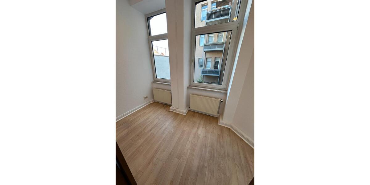 Etagenwohnung Braunschweig - 5 Zimmer, 129 m&sup2;, 1.290&euro; | Angebot:26248079