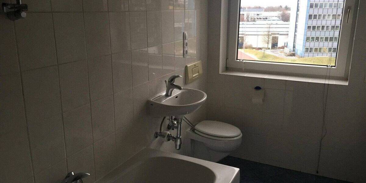 Etagenwohnung Salzgitter Lebenstedt - 3 Zimmer, 64 m&sup2;, 80.000&euro; | Angebot:26846197