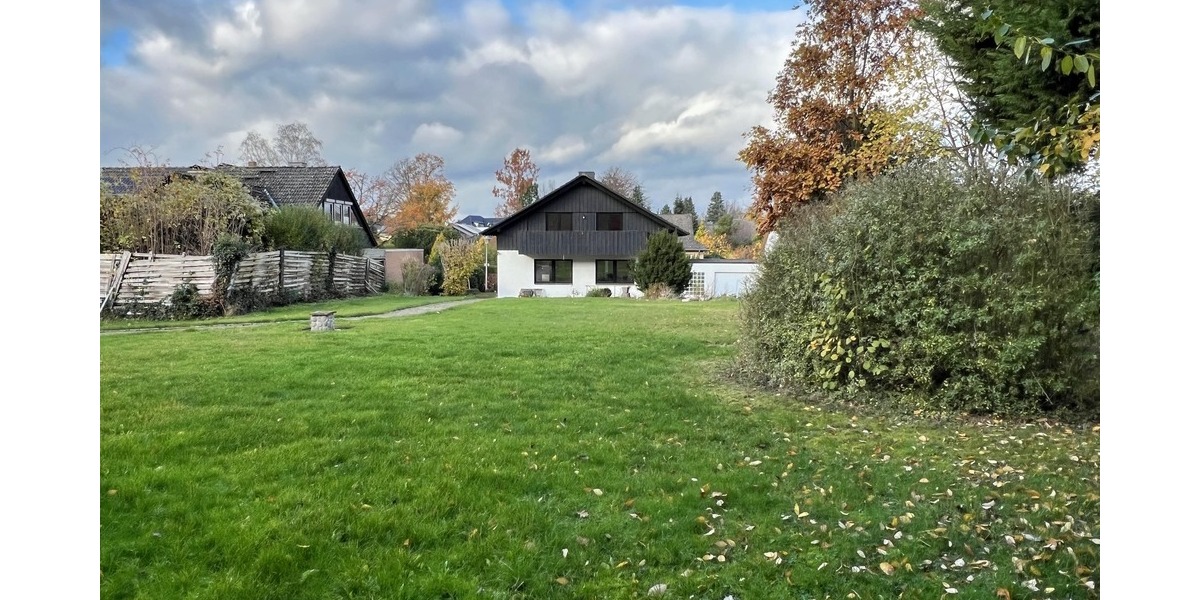 Wohnen und Arbeiten unter einem Dach - Einfamilienhaus Hildesheim Ochtersum | Angebot:23537622