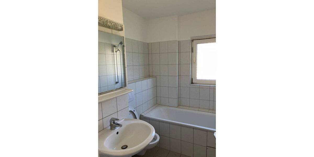 Etagenwohnung Salzgitter Lebenstedt - 3 Zimmer, 58 m&sup2;, 348&euro; | Angebot:26202185