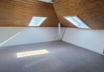 Dachgeschoßwohnung im Steintorwall