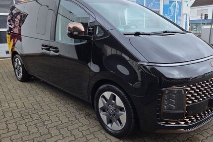 Hyundai STARIA 75.900 km 34.500 &euro; Braunschweig 38116
