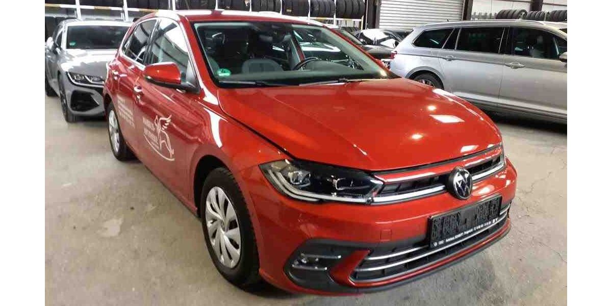 VW Polo 95.000 km 13.990 &euro; Braunschweig 38116