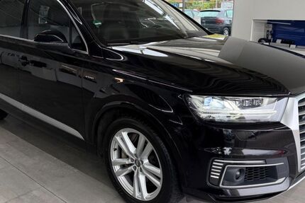 Audi Q7 192.000 km 28.490 € Braunschweig 38116