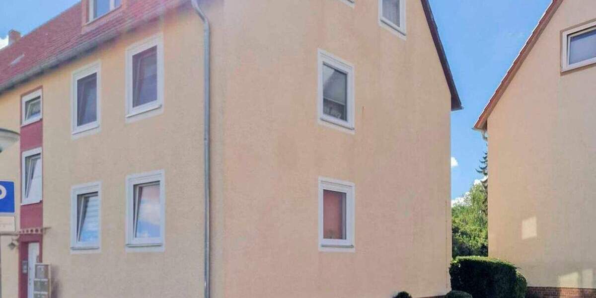 3 Zimmer Wohnung in Hochpaterre 3 zimmer