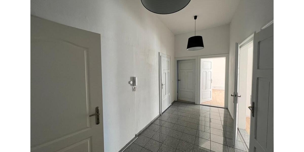 Hochparterre Hildesheim - 4 Zimmer, 103 m&sup2;, 1.140&euro; | Angebot:26233635