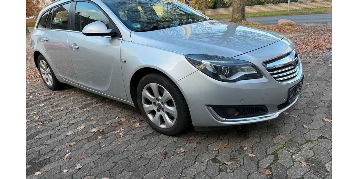 Opel Insignia 224.000 km 4.900 € Adenstedt 31246