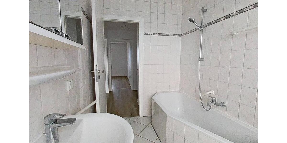 Etagenwohnung Wolfenbüttel Ahlum - 3 Zimmer, 81 m&sup2;, 680&euro; | Angebot:26663673
