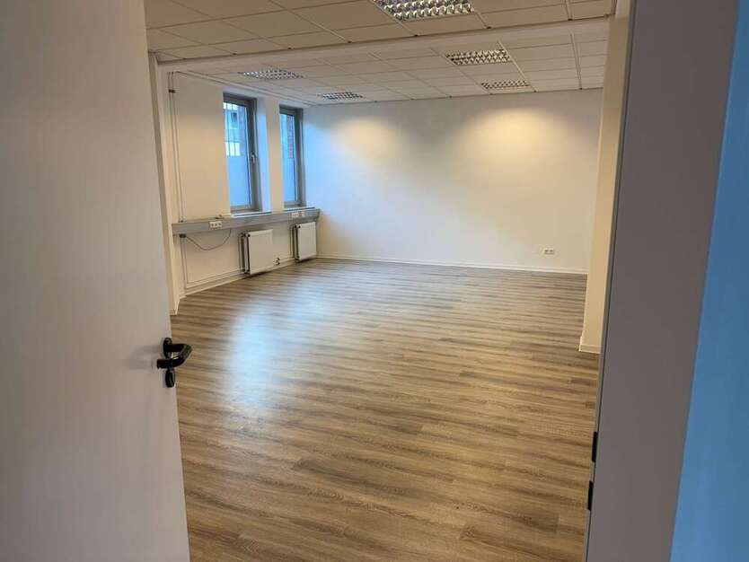 Büro in Braunschweig 670 € 66.73 m²