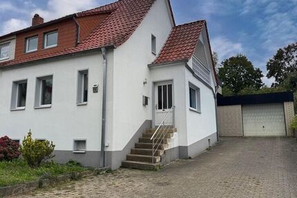 DHH mit viel Potenzial - Haus Bad Salzdetfurth Bad Salzdetfurth | Angebot:27655532