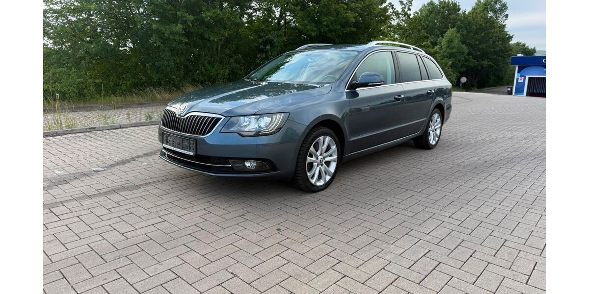 Skoda Superb 196.000 km 7.999 &euro; Burgdorf 38272