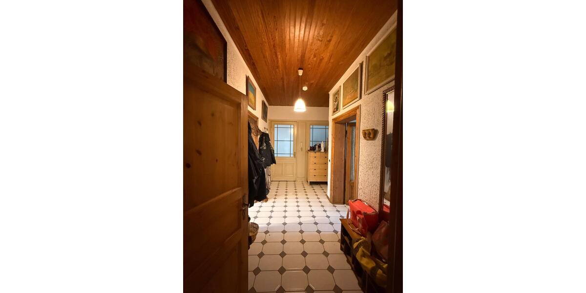 Erdgeschoßwohnung Braunschweig Östliches Ringgebiet - 4 Zimmer, 130 m&sup2;, 1.300&euro; | Angebot:26350825