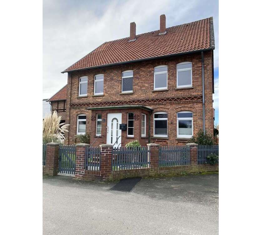 Haus zum Kaufen in Peine 399.000 € 185 m²