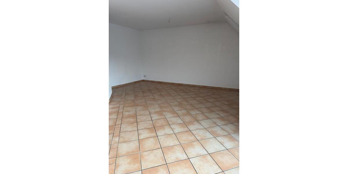 Dachgeschoßwohnung Hildesheim - 4 Zimmer, 117 m&sup2;, 358.000&euro; | Angebot:26212445