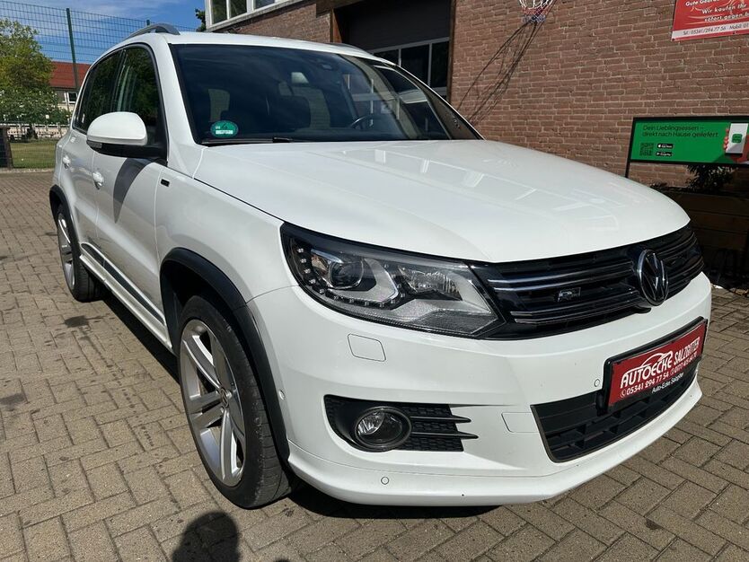 VW Tiguan 211.541 km 13.990 € Salzgitter 38259