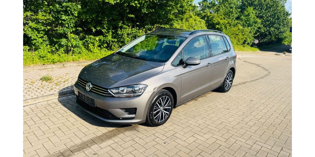 VW Golf Sportsvan 140.290 km 8.100 &euro; Burgdorf 38272