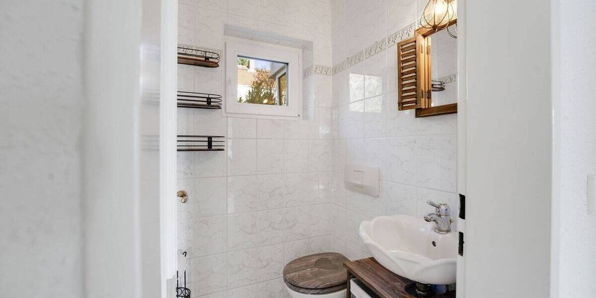 PROVISIONSFREI | Endhaus mit großem Garten in Top Lage - sofort bezugsfrei! 7 zimmer