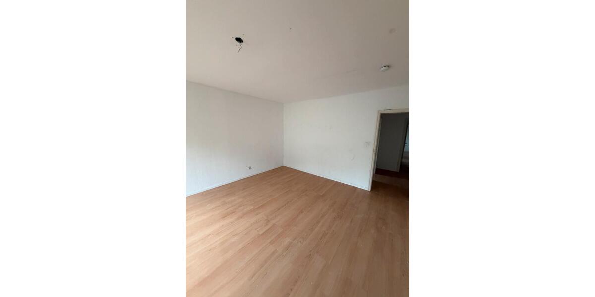 Etagenwohnung Salzgitter - 5 Zimmer, 110 m&sup2;, 1.400&euro; | Angebot:26497045