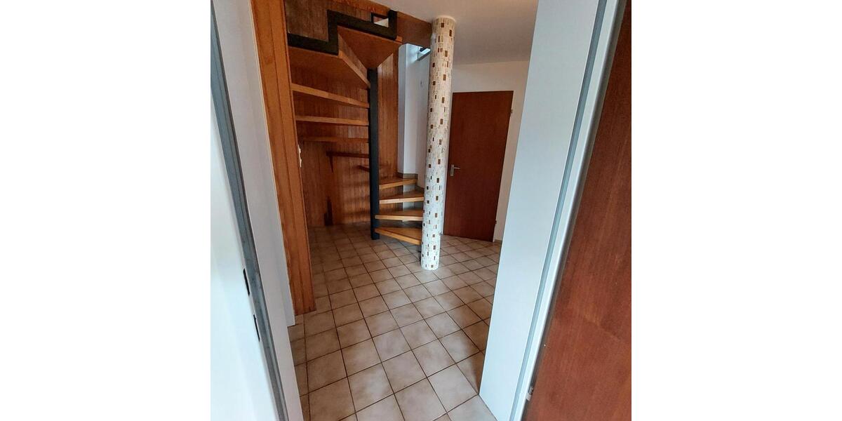 Mehrfamilienhaus, Wohnhaus Hildesheim Bockfeld - 9 Zimmer, 278 m&sup2;, 490.000&euro; | Angebot:26091130