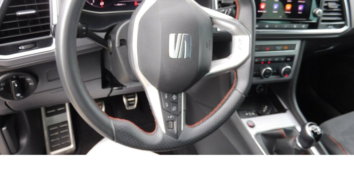 Seat Ateca 1.5 Fr-Line BMT Navi Klima Alu Radio 28.800 km 23.990 &euro; Vordorf 38533